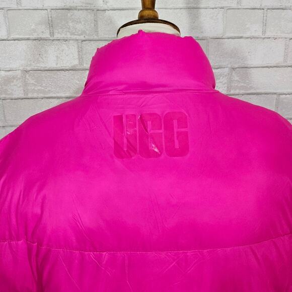 UGG Pink Reversible Sydnee Puffer Vest NWT - Picture 9 of 13